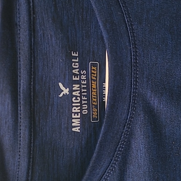 American Eagle Long Sleeve 360 Extreme Flex - Picture 2 of 2